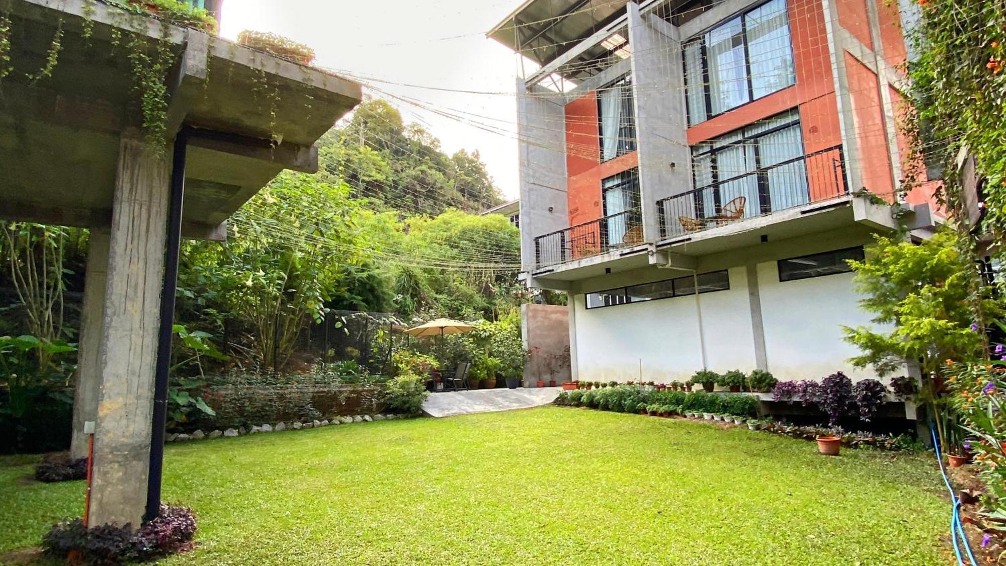 10 เมงติกี Hotel ตานาห์ราตา ภายนอก รูปภาพ